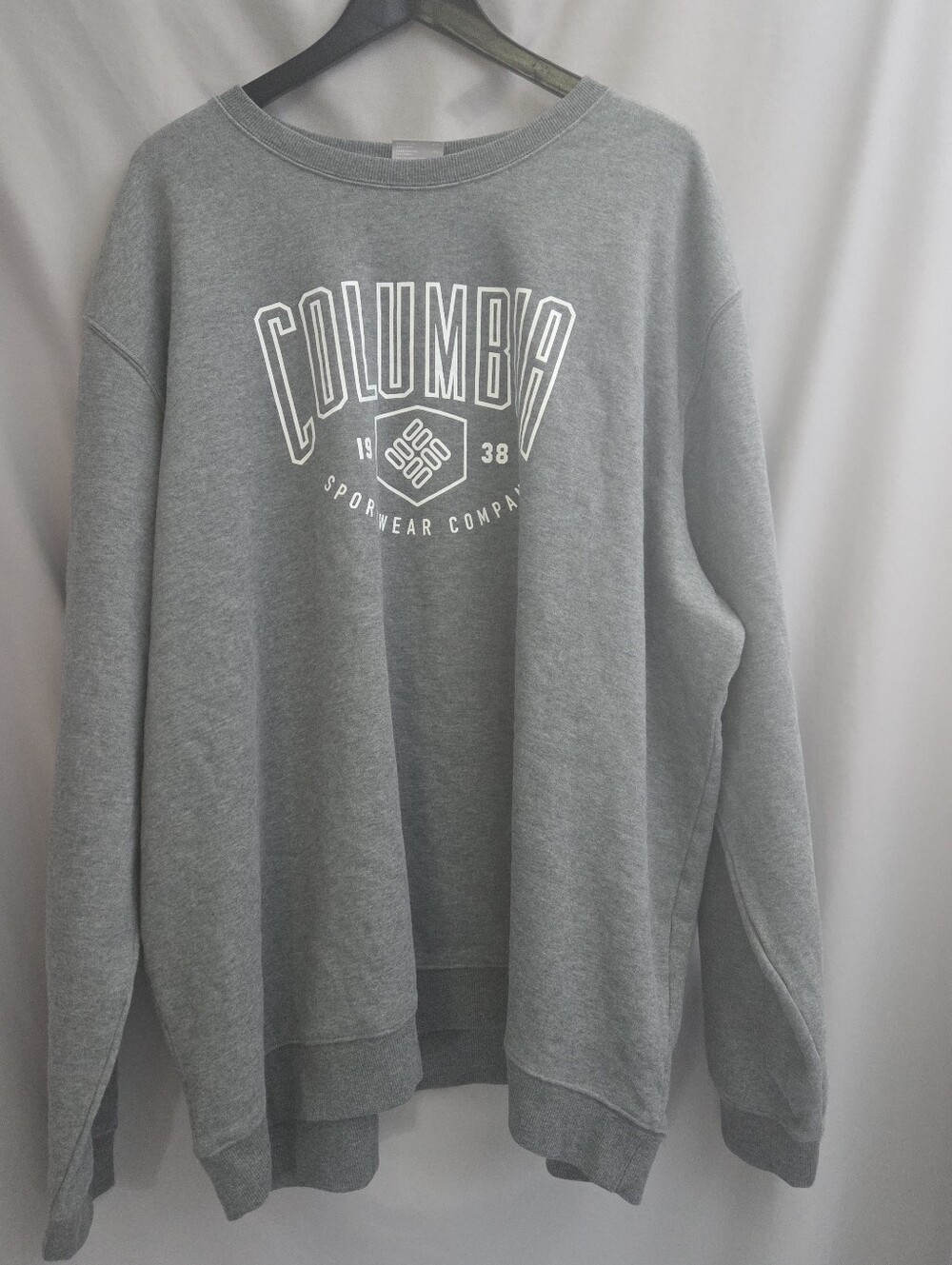 Columbia Gray Crewneck Sweatshirt